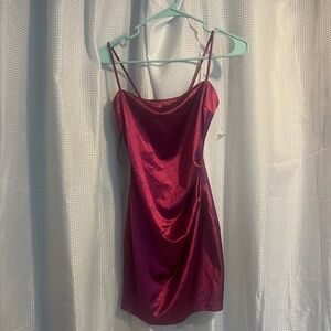 NWT Windsor Magenta Metallic Ruched Mini Dress – Size Small